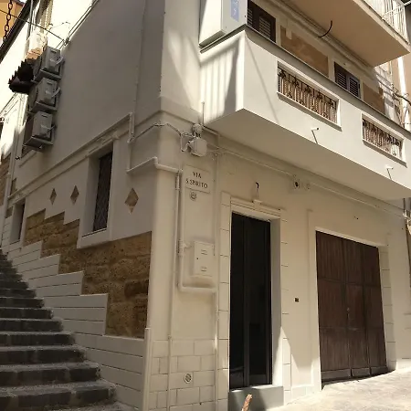 Casa Tita Πανσιόν Αγκριτζέντο