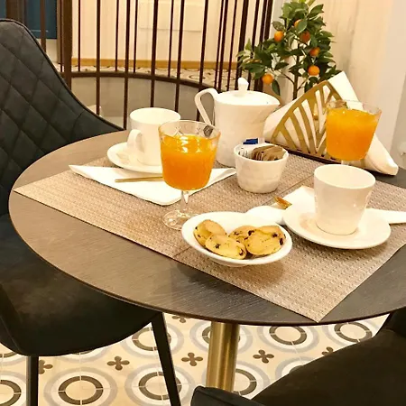 Casa Tita בית הארחה 4*