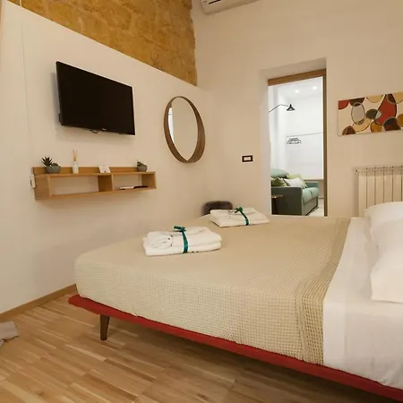 Casa Tita בית הארחה 4*